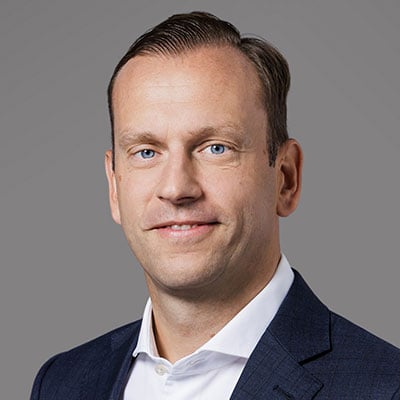 Dr. Tobias Larisch