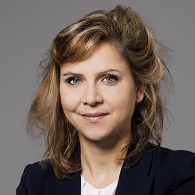 Ann-Kathrin Ziegler, Professionals